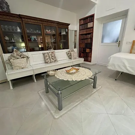 Gemelle Apartment